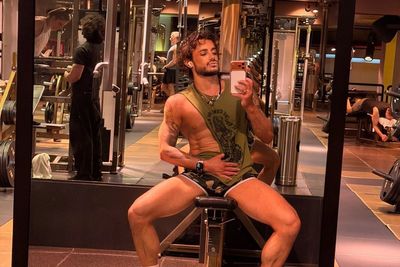 'Go Look After Ur Sister:' Frankie Grande Slammed for Shirtless Snaps as Ariana Faces Scrutiny
