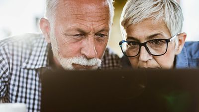 Lump Sum vs Monthly Pension Checks: 3 Questions To Ask Before Making a Permanent Mistake