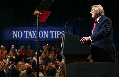 At Las Vegas campaign stop, Trump slams Michigan winner Abdul El-Sayed