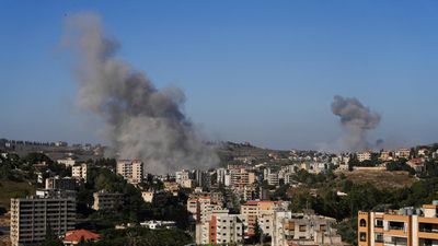Israel refuses to withdraw from more south Lebanon areas at talks