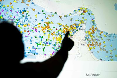 Iran and Oman close to agreement on Hormuz