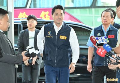 725遊行民調曝！周軒見一指標驚喊：重賞蔣萬安一個耳光