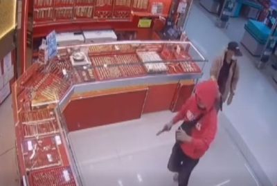B100,000 bounty on robbers of Chiang Rai gold shop