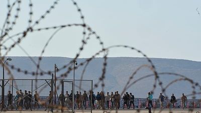 Migrant flows to Greece down 34% in 2026, maritime affairs minister says