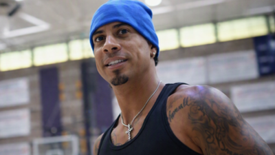 “I just got violated”: Twitch streamer Austin McBroom reacts after woman grabs him on livestream