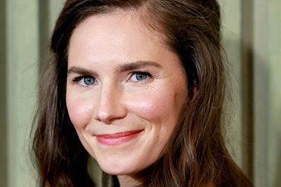 Meredith Kercher family back petition to cancel Amanda Knox comedy show
