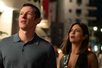 Strange romcom starring Bond contender Callum Turner gets zero-star review
