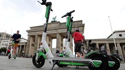 Electric scooters: Lime, Bird and Dott fined €2.6 million in Rome