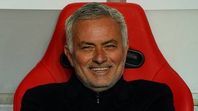 Real Madrid Legend Sends Clear Message About Jose Mourinho Return