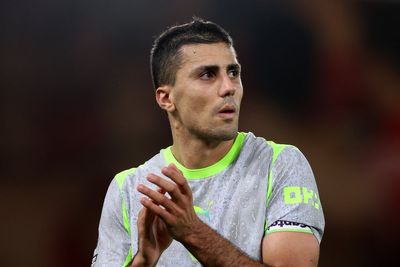 Barcelona and Real Madrid set to battle for Man City’s Rodri