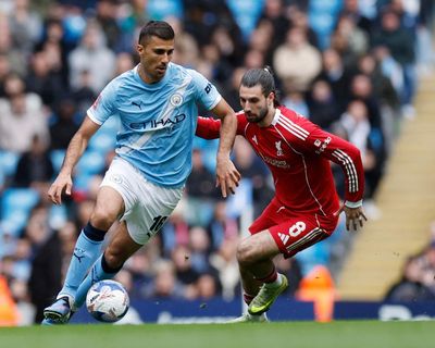 Barcelona step up Rodri interest after Real Madrid talks with Manchester City star stall