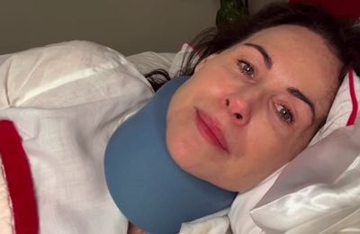 Minnie Driver involved in horror car crash