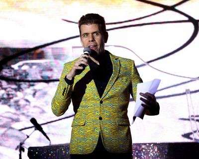 Perez Hilton ‘able to communicate’ after hospitalization following live stream