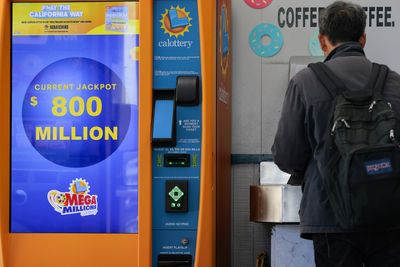 Powerball Jackpot Climbs to $856 Million After Another Drawing Ends Without a Winner