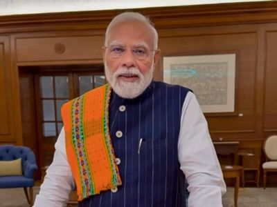 'Make a GRWM video in handloom': PM Narendra Modi urges Indians to celebrate National Handloom Day in new Instagram reel