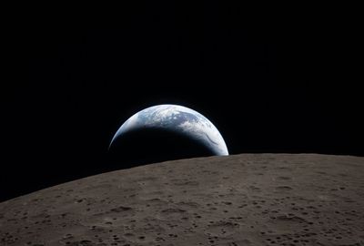 SpaceX’s rocket trashes the moon