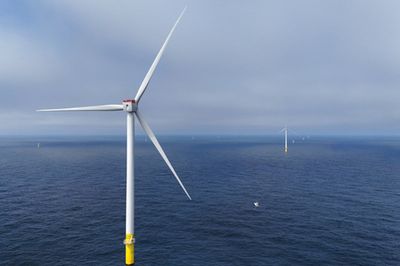 Trump administration reaches $1.2B deal with offshore wind company to abandon projects