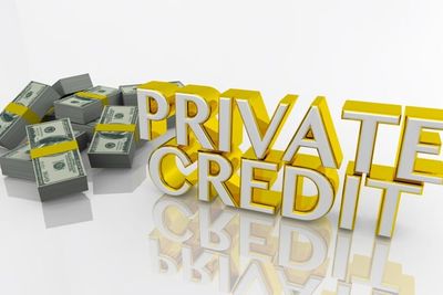 BlackRock Offloads $523 Million in Loans to Rescue Troubled Private Credit Fund