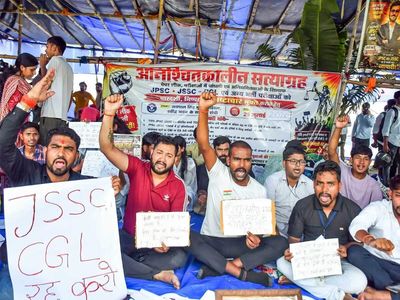 Jharkhand job exam stir: Protester on hunger strike taken to hospital after his health deteriorates