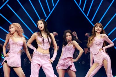 Blackpink Faces Backlash Over 10th Anniversary Event's 40-Person Attendance Limit