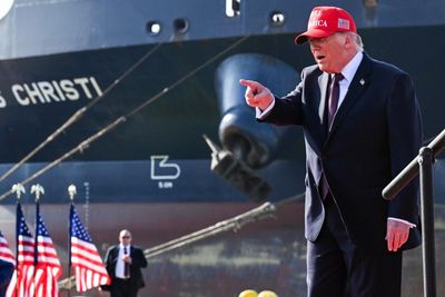 Trump faces calls for windfall tax on big oil’s profits from Iran war