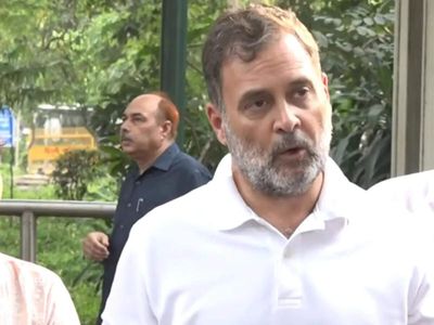 Rahul Gandhi calls Amarinder his favourite BJP leader; ex-Punjab CM says personal ties with Gandhis remain
