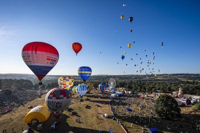 In Pictures: Blue skies as Bristol balloon fiesta gets up, up and away