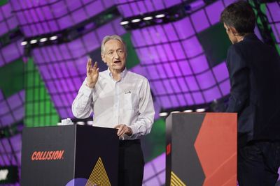 The 'Godfather Of AI' Says The Worst Is Yet To Come With Smarter Models Becoming Harder To Control