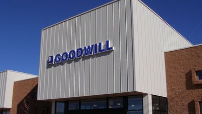 Woman confronts Goodwill manager after employees publicly shame a struggling man over a pair of shoes: ‘we’re not gonna help’
