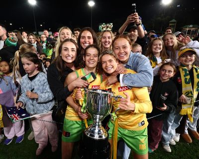 With a little bravery and big swings, women’s sport can enjoy more magical crowd moments