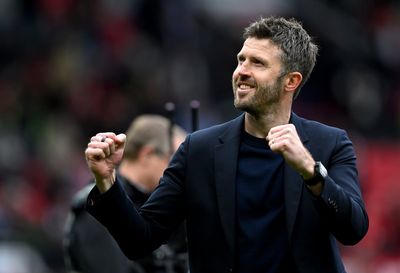 Manchester United signing set for debut as Michael Carrick handed huge boost against PSG