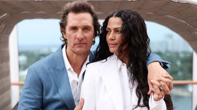 Matthew and Camila McConaughey’s Rope Porch Swing Is the Definitive Status Symbol – It Resets Laid-Back Luxury