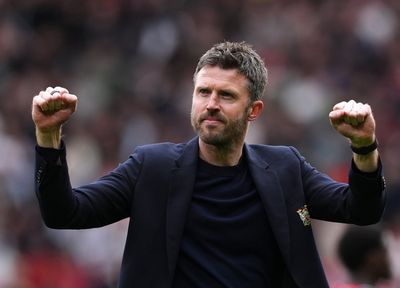 Manchester United handed boost for new Michael Carrick transfer target after Lewis Hall approach