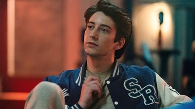 People Are In Love With Milo Manheim In Tangled, But It's Created A Problem For Eli Roth