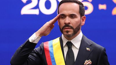 US pledges $1 billion security aid to Colombia as Trump-endorsed president takes office