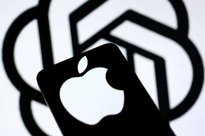 Apple and OpenAI escalate legal battle over devices
