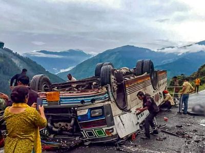 7 killed, 11 injured after private bus overturns on mountain route in Himachal's Chamba