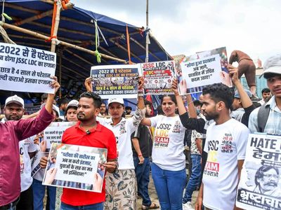 JPSC row: Govt talks with another faction of protesters end without breakthrough, stir to continue