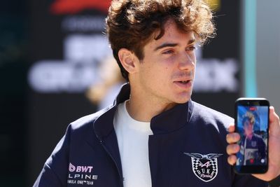 Franco Colapinto leaves fans in stitches with "Passenger Princess" driving lesson