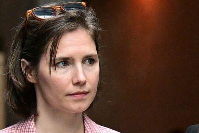 Amanda Knox defies critics with ‘powerful’ Edinburgh Fringe show