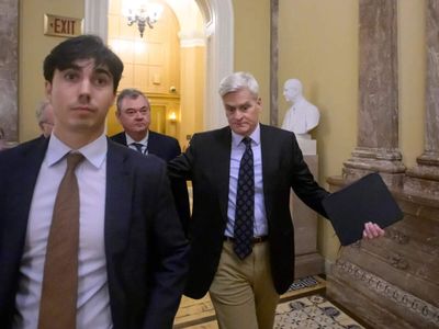 US Senators head for the exits without meeting Trump's demands for voting bill
