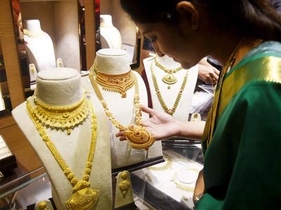 NBFC gold loans continue near 70% growth, reach Rs 3.41 lakh crore in June: RBI