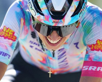 Tour de France Femmes 2026: Vollering wins stage eight after dramatic late break – as it happened