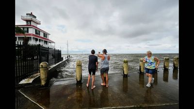 Flesh-eating bacteria kill 5 in Louisiana, health officials warn beachgoers as all cases are linked to seawater