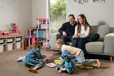 Elle’s twins played with asbestos-contaminated coloured sand for a year. Why wasn’t she warned of its danger?