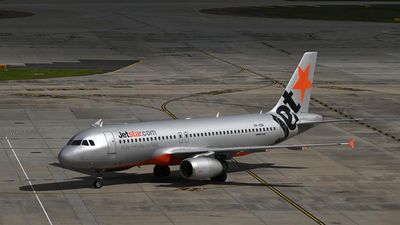 Planes' near-miss probed as airport battles staff woes