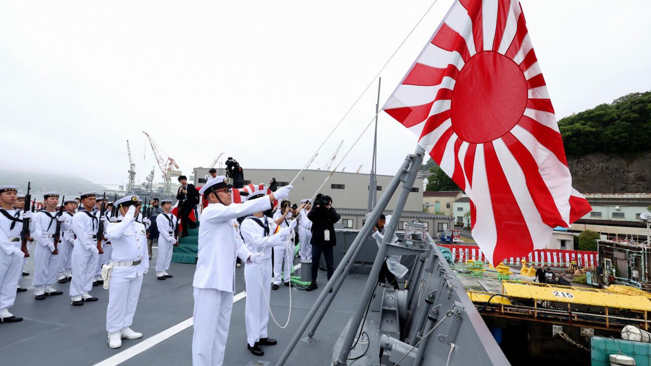 Photo: inkl.com Japan Marks Nagasaki Bombing Anniversary Amid PM's Nuclear Policy Debate
