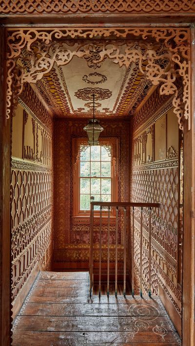 575 Wandsworth Road: The south London house hiding a wood-carved masterpiece inside