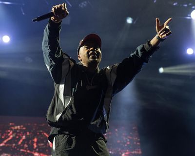 Nas / The Roots review – NY rap legend is in a nostalgic state of mind