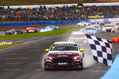 BTCC Knockhill: Morgan heads Plato Racing 1-2